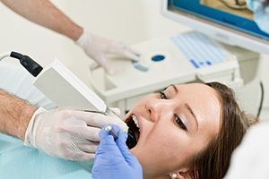 Patient receiving digital impressions
