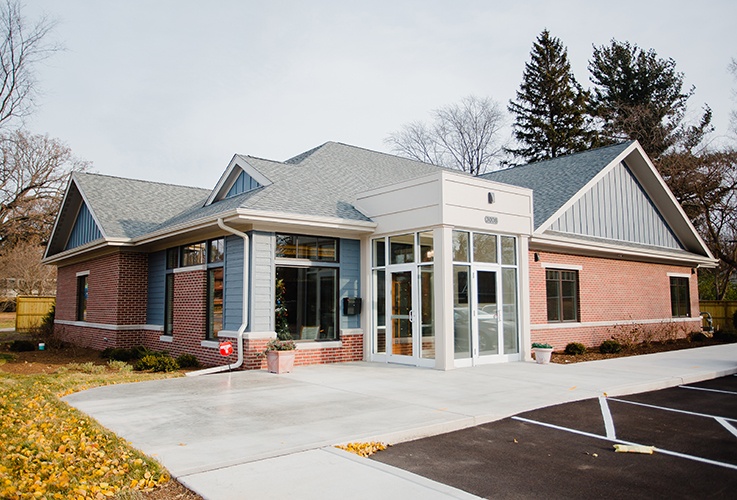 Outside view of Edgewood Dental